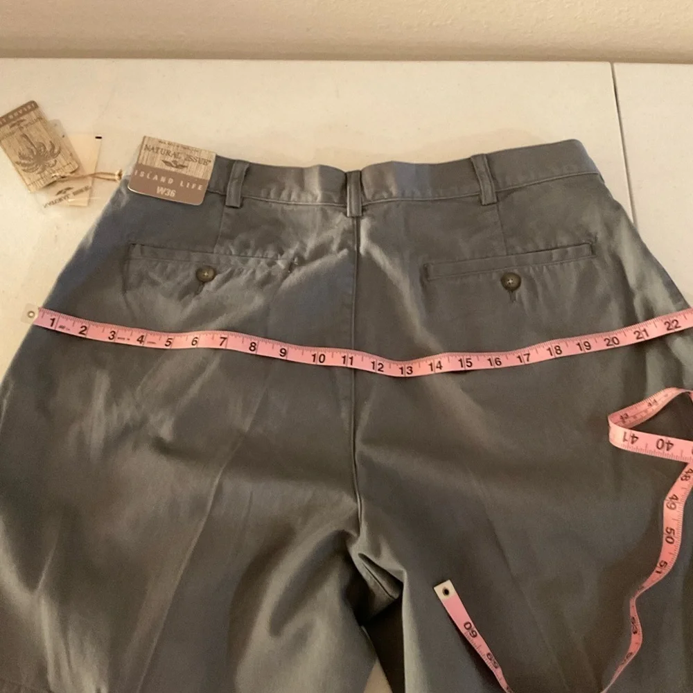 NWT Natural Issue Island Life Shorts Gray Pleated Cotton Men’s Size 36 Waist